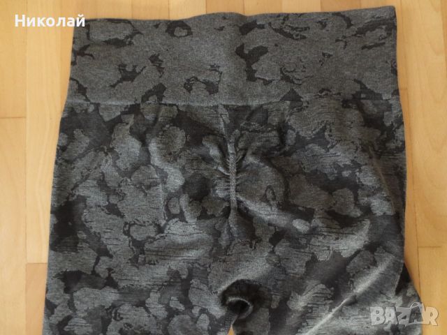 Gymshark ADAPT CAMO безшевен клин, снимка 5 - Клинове - 45159298