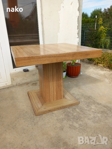 кухненска маса