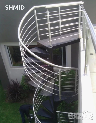 Парапети за хотел