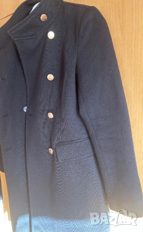 Палто със златни копчета, снимка 5 - Палта, манта - 52963633