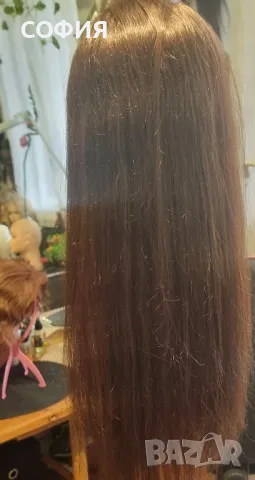 Перука от естествена коса.