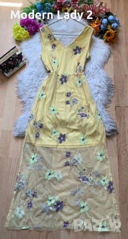 Дълга жълта рокля с бродерии