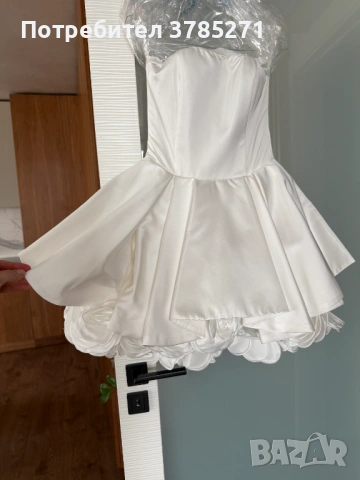 Рокля (бяла) , снимка 8 - Рокли - 53886827