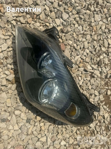 Ляв Фар за Opel Astra H , снимка 2 - Части - 53025755