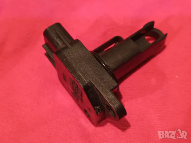 Дебитомер Denso MAF за TOYOTA Avensis Corolla Yaris, снимка 3 - Части - 47369274