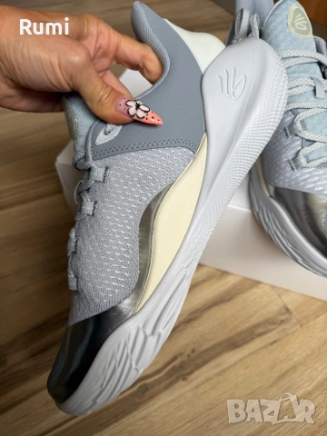 Оригинални нови сиви маратонки UNDER ARMOUR CURRY 11 ! 44,45 н, снимка 3 - Маратонки - 43463606