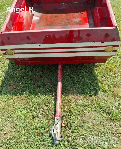 Ремарке за лек автомобил