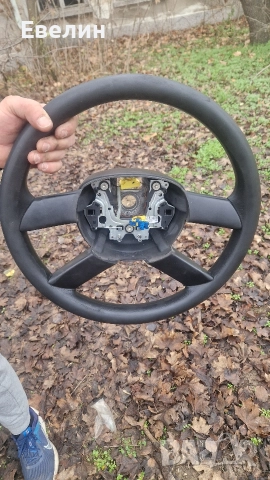 волан и около волана VW Touran 2006г