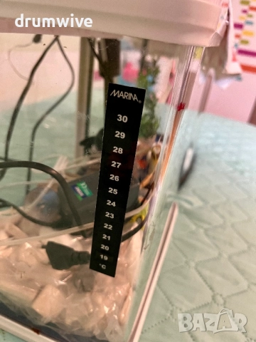 Оборудван аквариум RS-320EL 20литра, снимка 9 - Аквариуми - 52016288