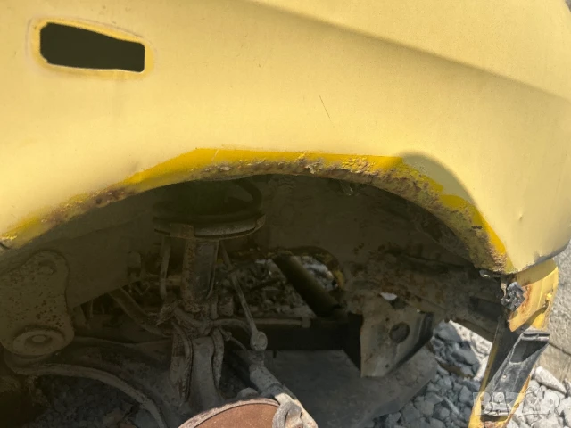 Калник десен мерцедес вито w638, снимка 2 - Части - 50513472