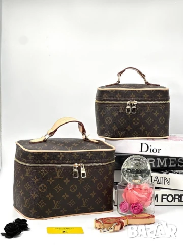 чанти Комплект 2 броя
:Big➡️26cm⬆️18cm✨
           Small:➡️22cm⬆️14cm✨
🌟 louis vuitton 
