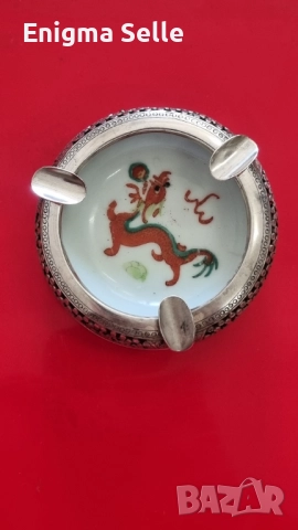 Винтидж Виетнамски сребърен пепелник с инкрустиран порцелан 