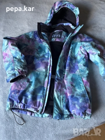 Детски ски яке 140 за 110лв и Ски панталон  152 за 75 лв Color kids