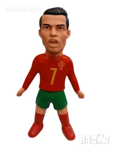 Футболна фигура на CR7 Роналдо (футболист Cristiano Ronaldo), снимка 1 - Фигурки - 48025517