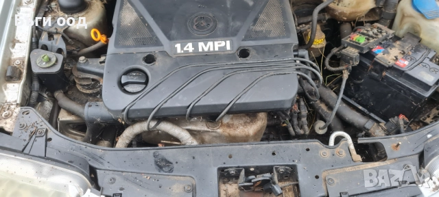 Vw polo 1.4 бензин 2000г, снимка 3 - Автомобили и джипове - 52518837