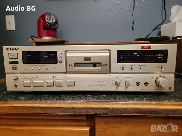 DAT дек Sony DTC-2000 ES 4 head top