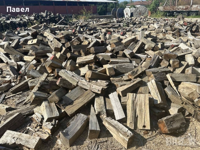   Стари сухи рязани и цепени греди 