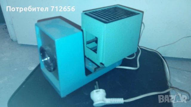 Прожектор за диапозитиви - PREDOM PROFIL, снимка 4 - Чанти, стативи, аксесоари - 50981273