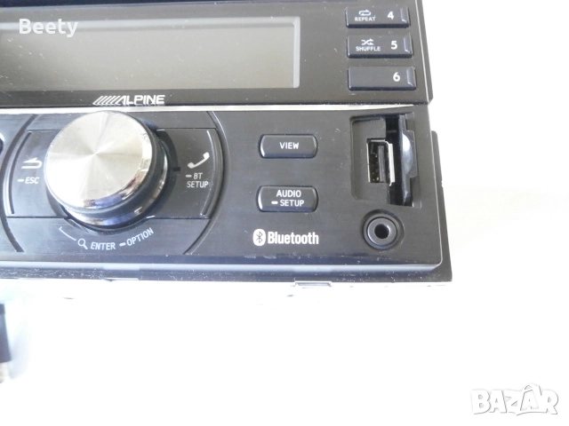 Плеър за кола Alpine CDE-W235BT, снимка 2 - Аксесоари и консумативи - 51582405