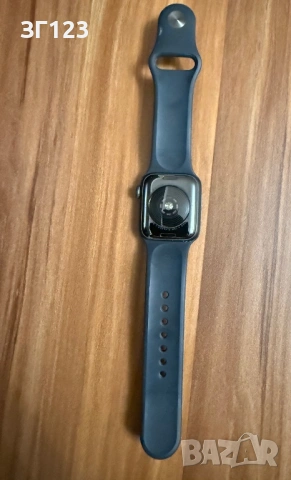 Apple watch SE 2021, снимка 3 - Смарт часовници - 53462870
