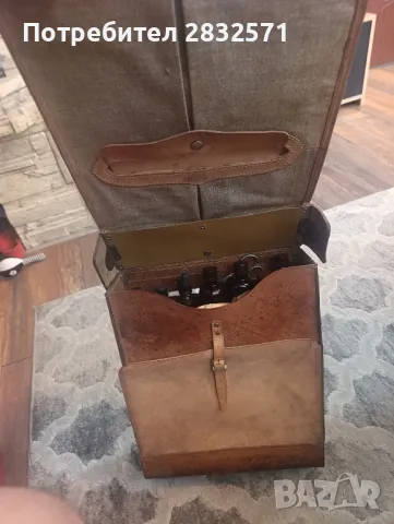 Военна кожена медицинска чанта. ., снимка 3 - Антикварни и старинни предмети - 50382310