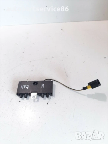 Навигационен усилвател за антена Комби за Peugeot 407 (2005) 9654390480, снимка 3 - Части - 53733349
