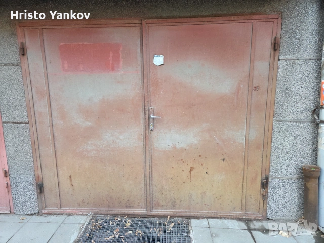 Метална гаражна врата 2,5×2,1 м – здрава, БЕЗ каса