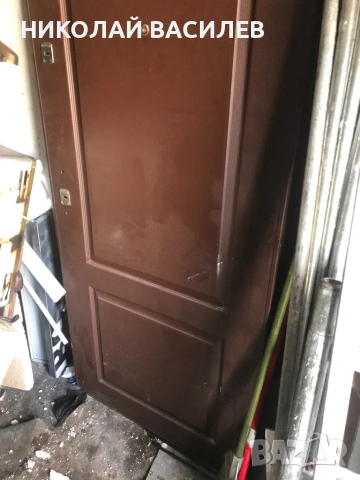 Блиндирана врата с 2 каси / Размери  85 на  195  .