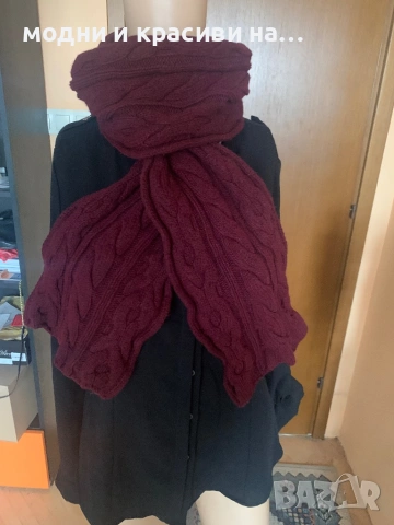 Шал плетиво в цвят бордо, състав вълна