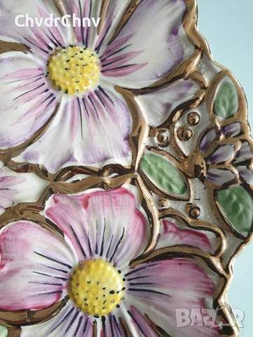 Kensington 22см/Кенсингтън стара английска порцеланова чиния/релефна-флорална, снимка 3 - Картини - 53950455