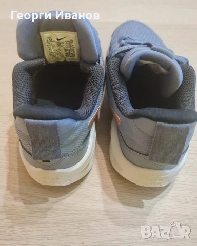 Маратонки Nike номер 33, снимка 3 - Детски маратонки - 53583372