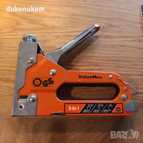 Телбод , такер 3-в-1 – за тапицерия, декорации и дърво, 2000 скоби, снимка 11 - Други инструменти - 52694967