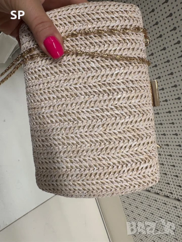 Малка чанта, снимка 4 - Чанти - 50297385