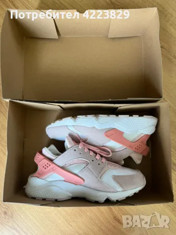 Нови маратонки Nike Air Huarache, 38 номер, снимка 2 - Маратонки - 47130143