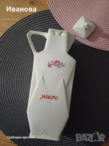 Комплект буркани и шишета за подправки и храни – отличен вид!, снимка 4 - Кутии за храна - 51630421