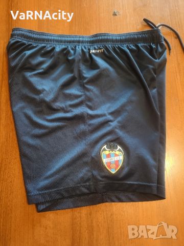 Levante x Nike size M , снимка 5 - Спортни дрехи, екипи - 45635916