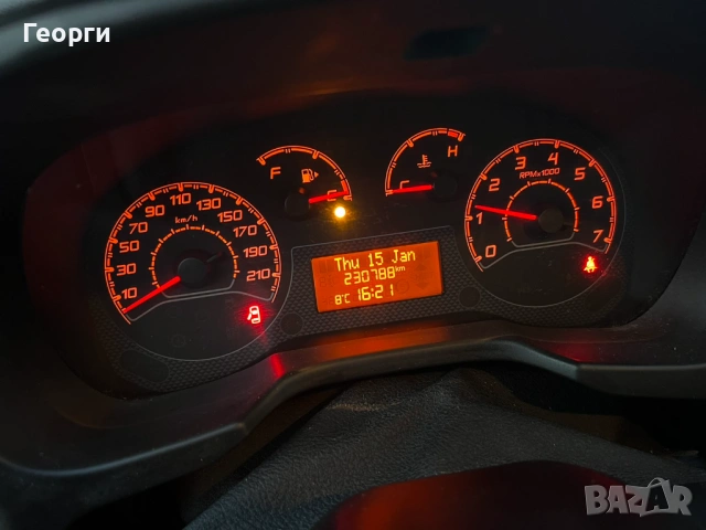 Fiat Fiorino 2017 1,4 бензин 80кс Евро 6В 231000км реални, като нов, снимка 9 - Автомобили и джипове - 53117906