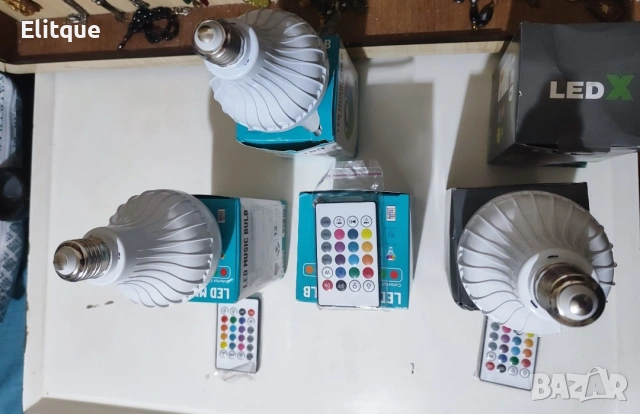 Цветна LED крушка с дистанционно управление – 16 цвята, снимка 2 - Лед осветление - 53432345
