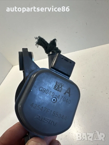 Водна помпа за Toyota Prius 1.8 Hybrid (2018) G9040-47040, снимка 3 - Части - 54218967