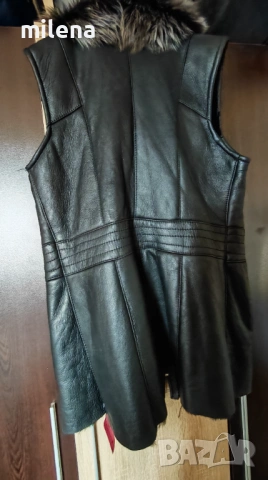 Нов елек естествена кожа, снимка 2 - Елеци - 53929924