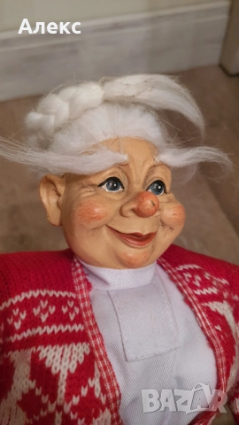 Bebe Paul Bonner, Норвегия–Коледна голяма баба с огромни вежди!1970г, снимка 2 - Колекции - 52311712