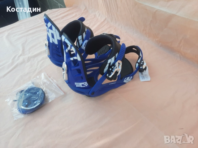 Сноуборд автомати Firefly размер M , снимка 6 - Зимни спортове - 52631285