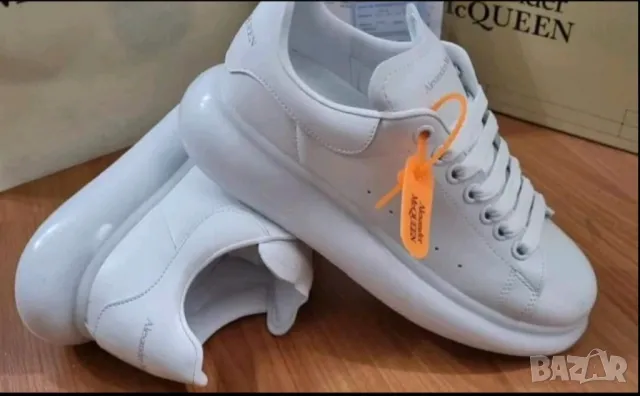 Нови обувки Alexander McQueen , снимка 3 - Спортни обувки - 48844295