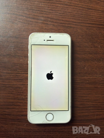 Iphone 5 и 5 SE цeли в добро състояние или на части, снимка 11 - Резервни части за телефони - 25167184