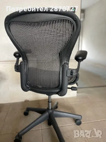 Eргономичен офис стол HERMAN MILLER AERON размер В, снимка 9 - Столове - 49595034