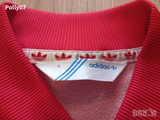 Дамски Суичер Adidas, снимка 5 - Спортни екипи - 46878941