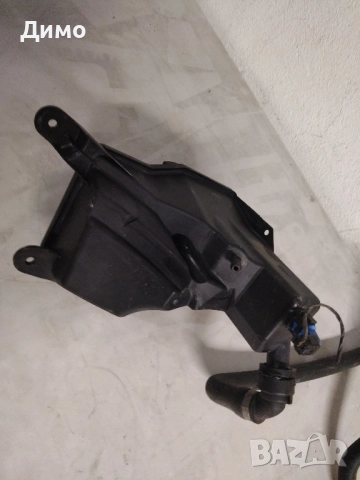 казанче антифриз бмв е90 е91 320д bmw e90 e91 320d , снимка 4 - Части - 51552790
