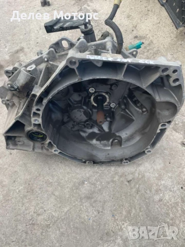 Ръчна скоростна кутия JT4002, 320107559R от  Dacia Duster 1.0 Tce 100 HMMT, 6 ск., двигател H4D480, снимка 2 - Части - 51349085