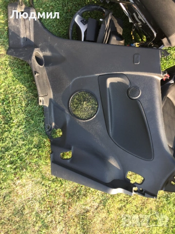 Салон/Интериор за Алфа Ромео Мито 2013 1.3 дизел, снимка 16 - Аксесоари и консумативи - 53896998