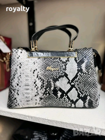 РАЗПРОДАЖБА Оригинална Дамска Чанта Различни Цветове , снимка 3 - Чанти - 53031676